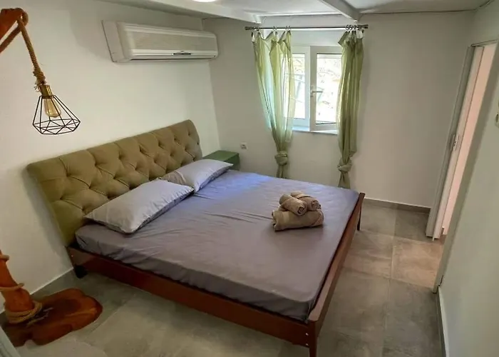 Dk House1